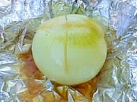 たまねぎまるごとホイル焼き